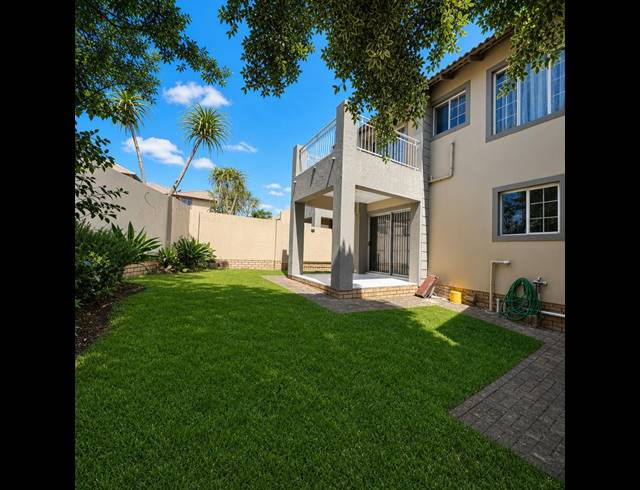 3 BEDROOM TOWNHOUSE FOR SALE IN RUIMSIG